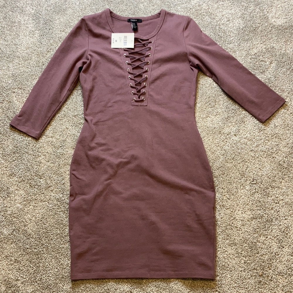 Forever 21 Dusty Purple Lace Front Pencil Dress - Picture 4 of 6